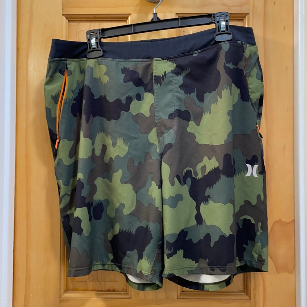 Hurley 4-way stretch shorts